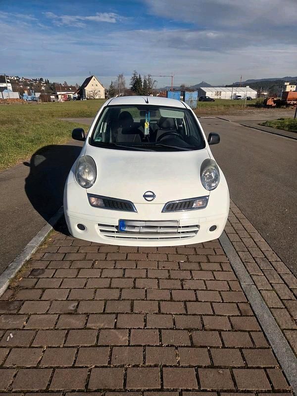 Weiß Gebraucht 2010 Nissan Micra Kleinwagen | 600 € (Superpreis) - Bild 1/4