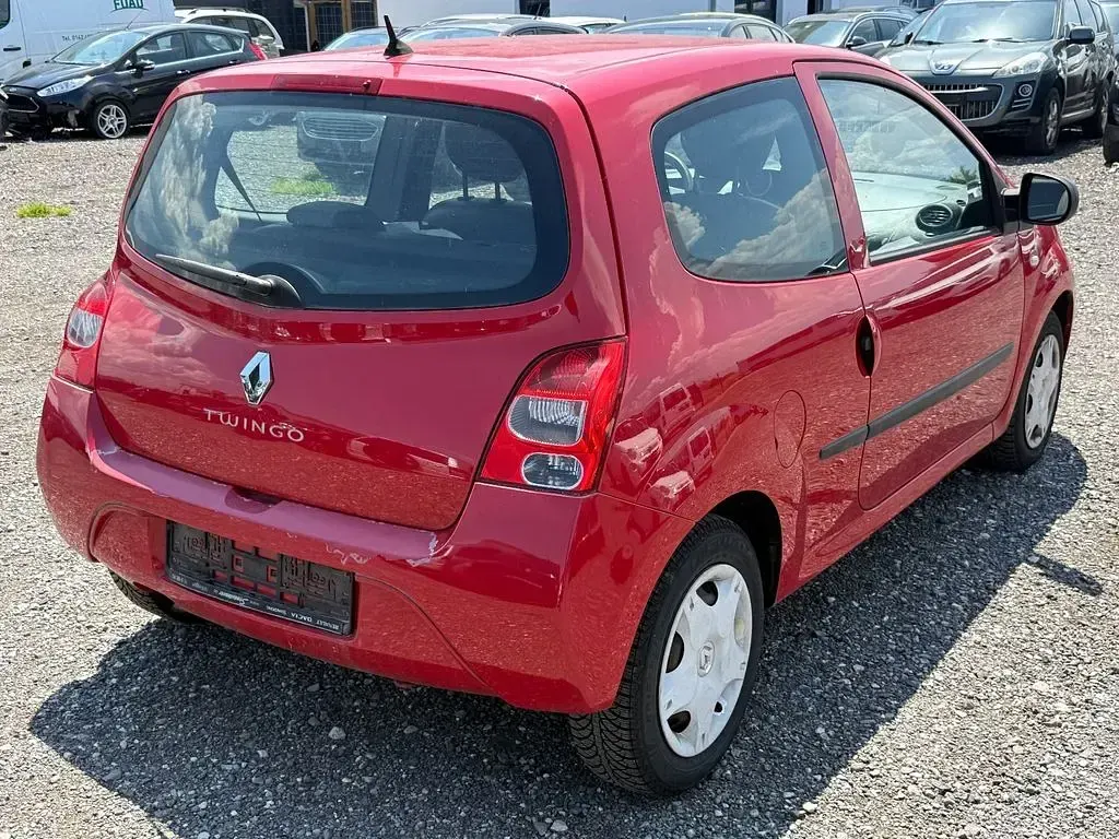 Gebraucht Renault Twingo 58 PS (42 kW) 2010 Rot Kleinwagen