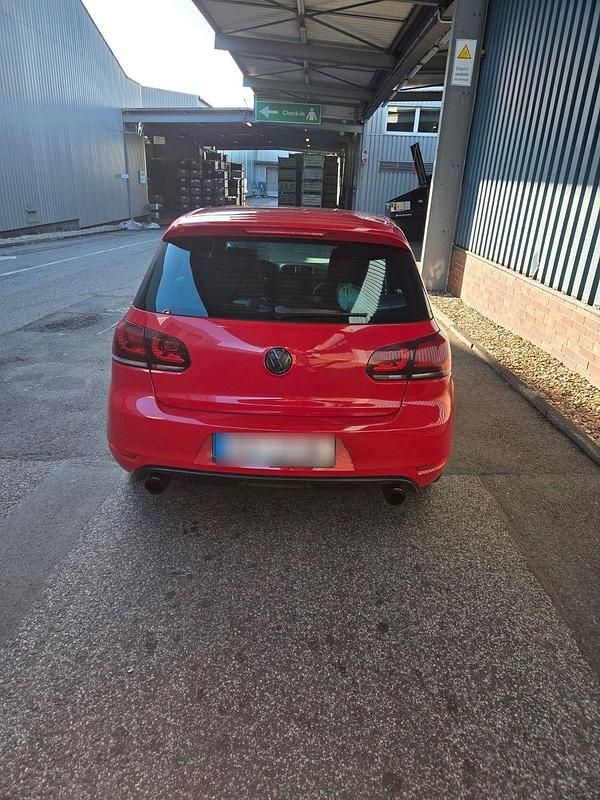 Gebraucht VW Golf VI GTI 211 PS (155 kW) 2009 Rot Kleinwagen