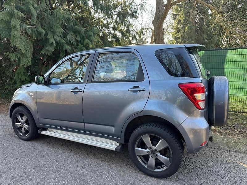 Gebraucht Daihatsu Terios 105 PS (77 kW) 2006 Blau SUV