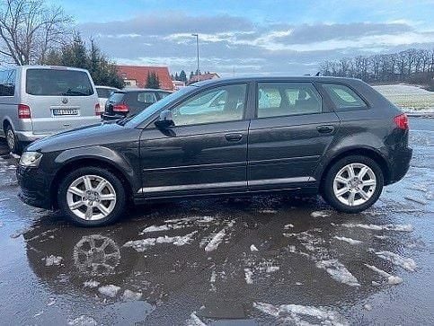 Gebraucht Audi A3 Ambiente 125 PS (91 kW) 2009 Grau Kleinwagen