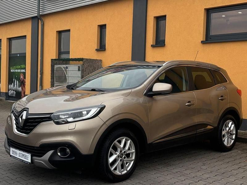 Gold Gebraucht 2016 Renault Kadjar XMOD SUV | 8.880 € (Fairer Preis) - Bild 1/4