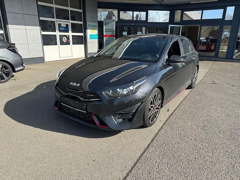 Gebraucht Kia Ceed GT GT 204 PS (150 kW) 2022 Zilinaschwarz met. Limousine