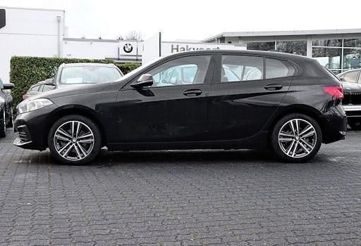 Gebraucht BMW 118 Advantage 136 PS (100 kW) 2023 Schwarz Kleinwagen