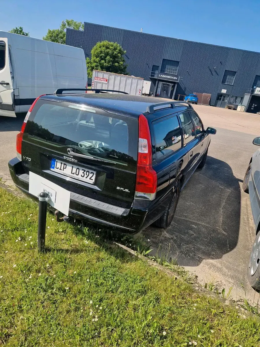 Gebraucht Volvo V70 140 PS (102 kW) 2004 Schwarz Kombi