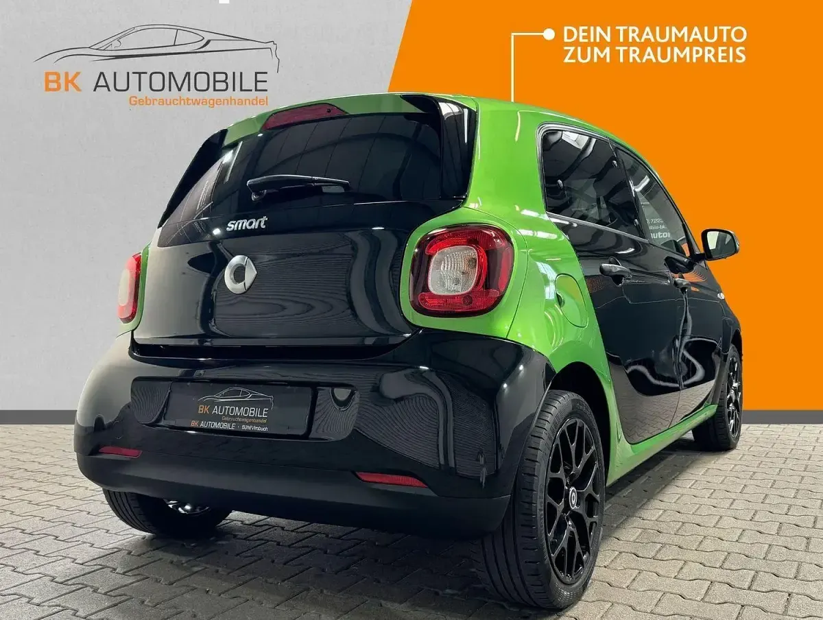 Gebraucht Smart ForFour Electric Drive 60 kW (82 PS) 2017 Grün Kleinwagen