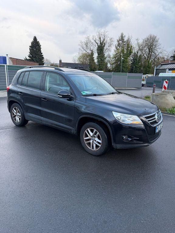 Gebraucht VW Tiguan 150 PS (110 kW) 2010 Schwarz SUV