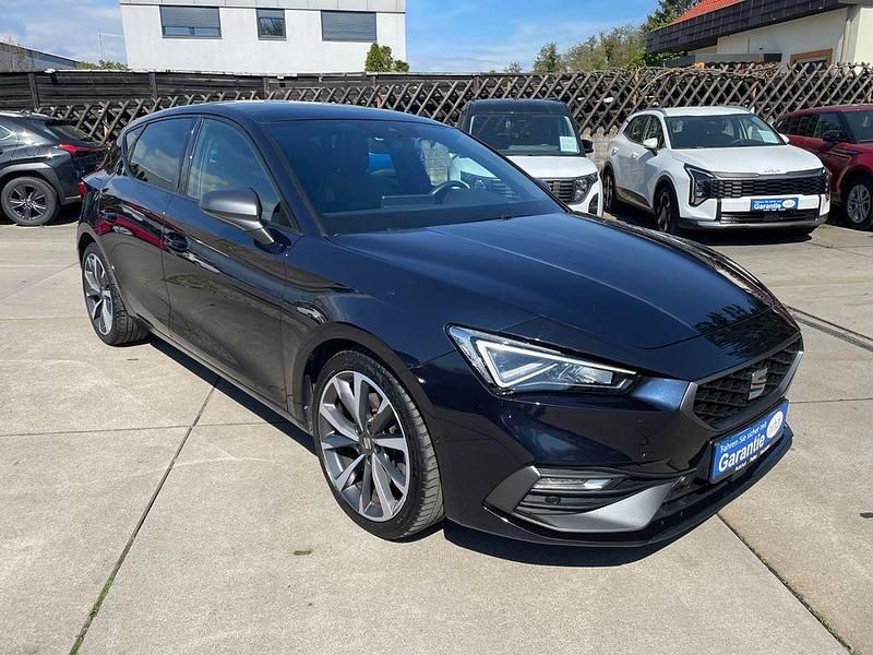 Gebraucht Seat Leon FR 150 PS (110 kW) 2022 Blau Limousine