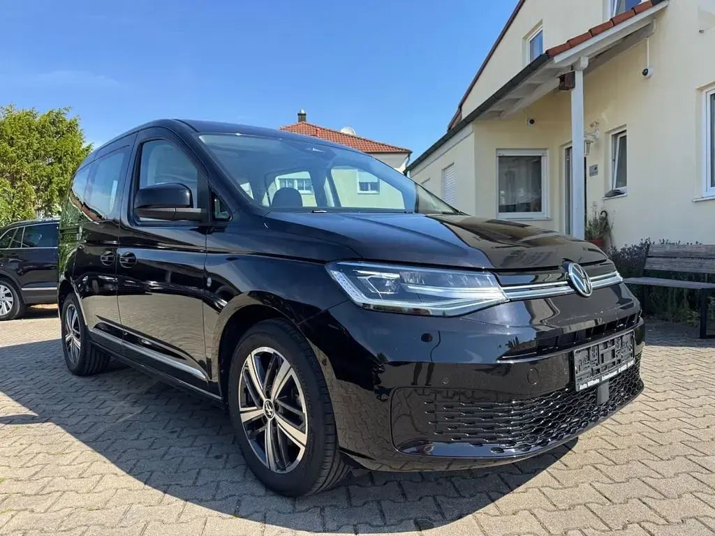 Gebraucht VW Caddy Style 150 PS (110 kW) 2025 Schwarz Van / Kleinbus