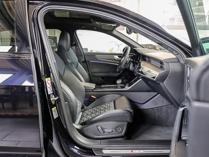 Gebraucht Audi RS6 Ambiente 721 PS (530 kW) 2024 Sebringschwarz kristalleffekt Kombi