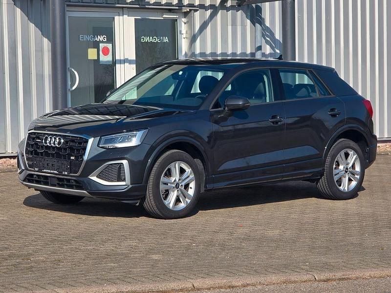 Gebraucht Audi Q2 Advanced 150 PS (110 kW) 2022 Grau SUV