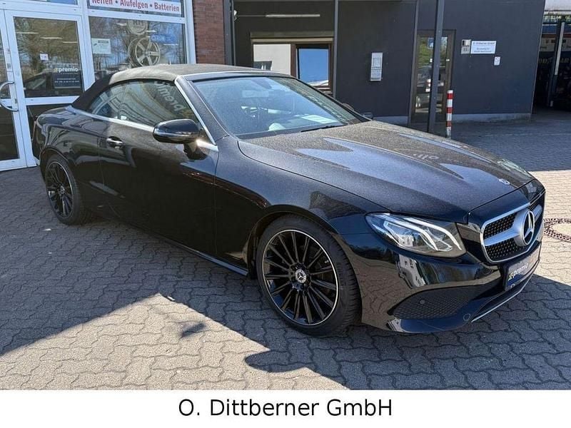 Gebraucht Mercedes E200 184 PS (135 kW) 2018 Schwarz Cabrio