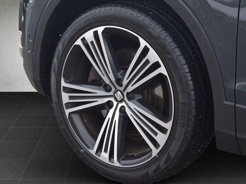 Gebraucht Seat Tarraco 4Drive 190 PS (139 kW) 2019 "camouflage" gr]n SUV