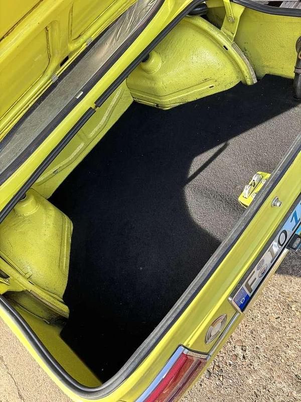 Gebraucht BMW 2002 90 PS (66 kW) 1974 Gelb Limousine