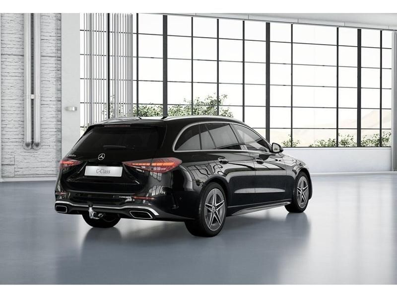 Obsidianschwarz metallic Gebraucht 2024 Mercedes C300e AMG Kombi | 45.840 € (Fairer Preis) - Bild 1/2