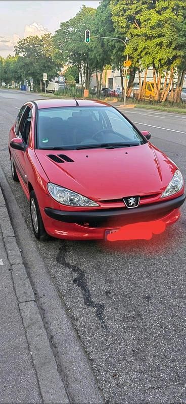 Gebraucht Peugeot 207 74 PS (54 kW) 2006 Rot Kleinwagen
