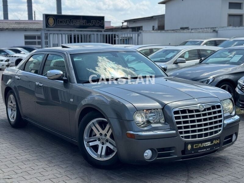 Grau Gebraucht 2007 Chrysler 300C Limousine | 9.998 € (Fairer Preis) - Bild 1/4