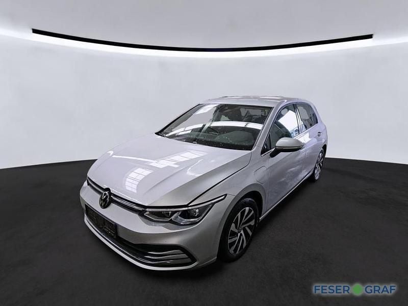 Gebraucht VW Golf VIII Style 204 PS (150 kW) 2022 Reflexsilber Limousine