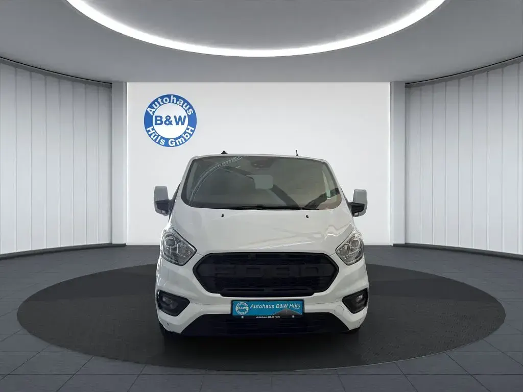 Gebraucht Ford Transit Custom Trend 131 PS (96 kW) 2020 Frostweiß Van / Kleinbus