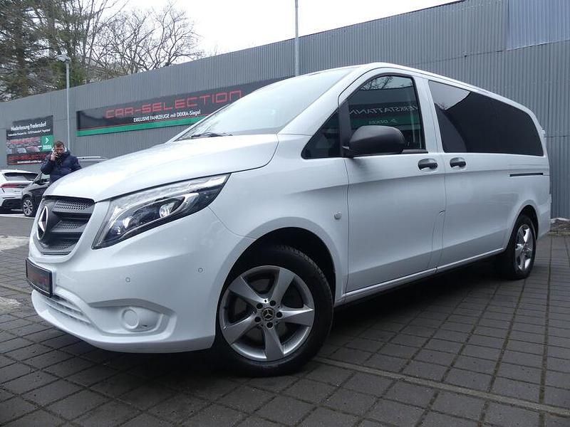 Gebraucht Mercedes Vito 190 PS (139 kW) 2019 Blau Van