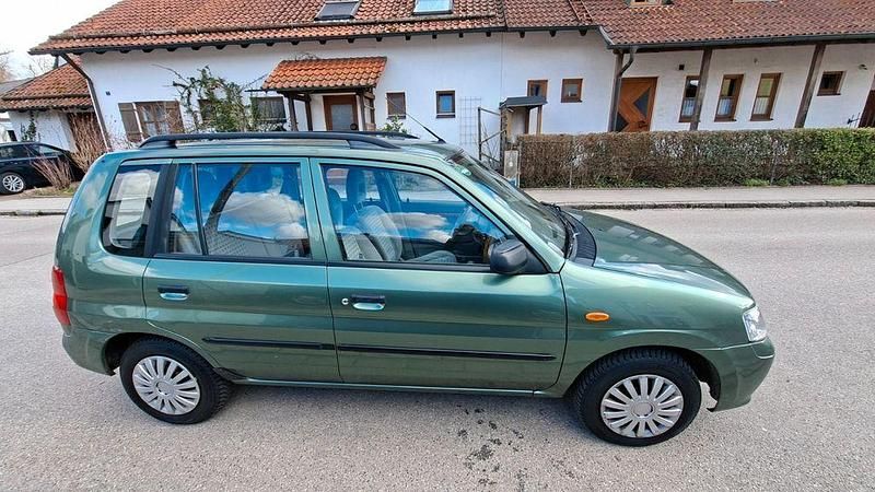 Gebraucht Mazda Demio Exclusive 75 PS (55 kW) 2000 Grün Kleinwagen