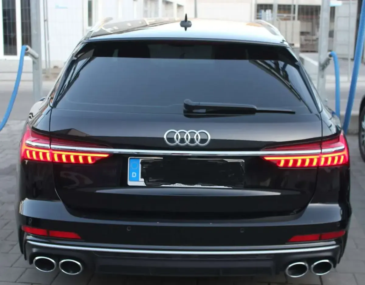 Używany Audi S6 Advanced 349 KM (256 kW) 2019 Czarny Kombi