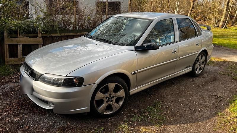 Gebraucht Opel Vectra 101 PS (74 kW) 2001 Silber Limousine