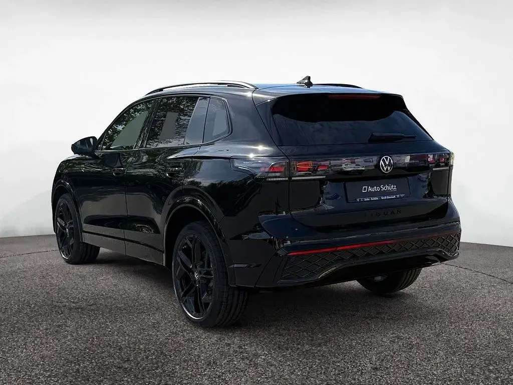 Neu VW Tiguan R-line 265 PS (194 kW) 2026 Schwarz SUV