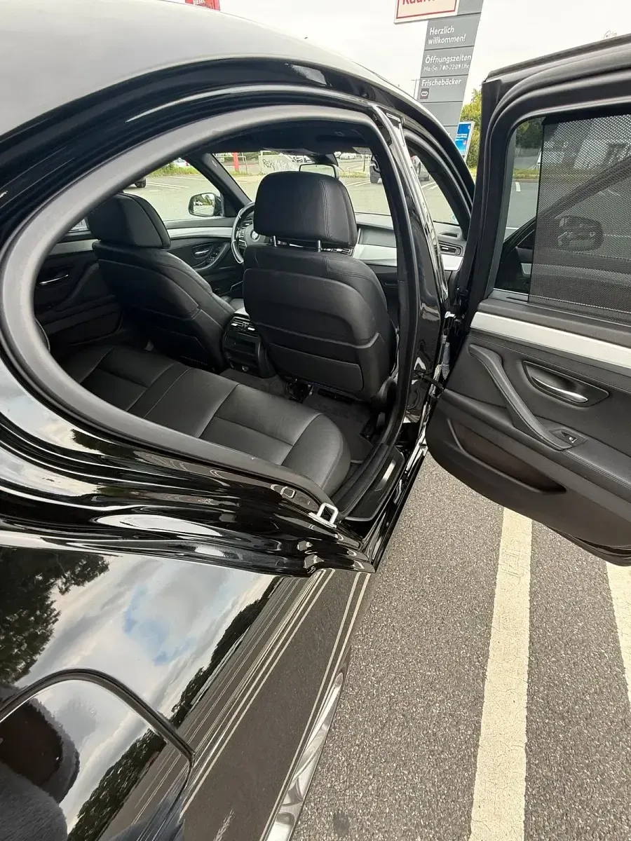 Gebraucht BMW 530 258 PS (189 kW) 2015 Schwarz Limousine