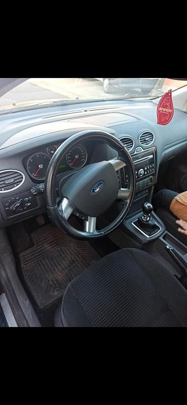 Second-hand Ford Focus 140 CP (102 kW) 2006 Negru Break