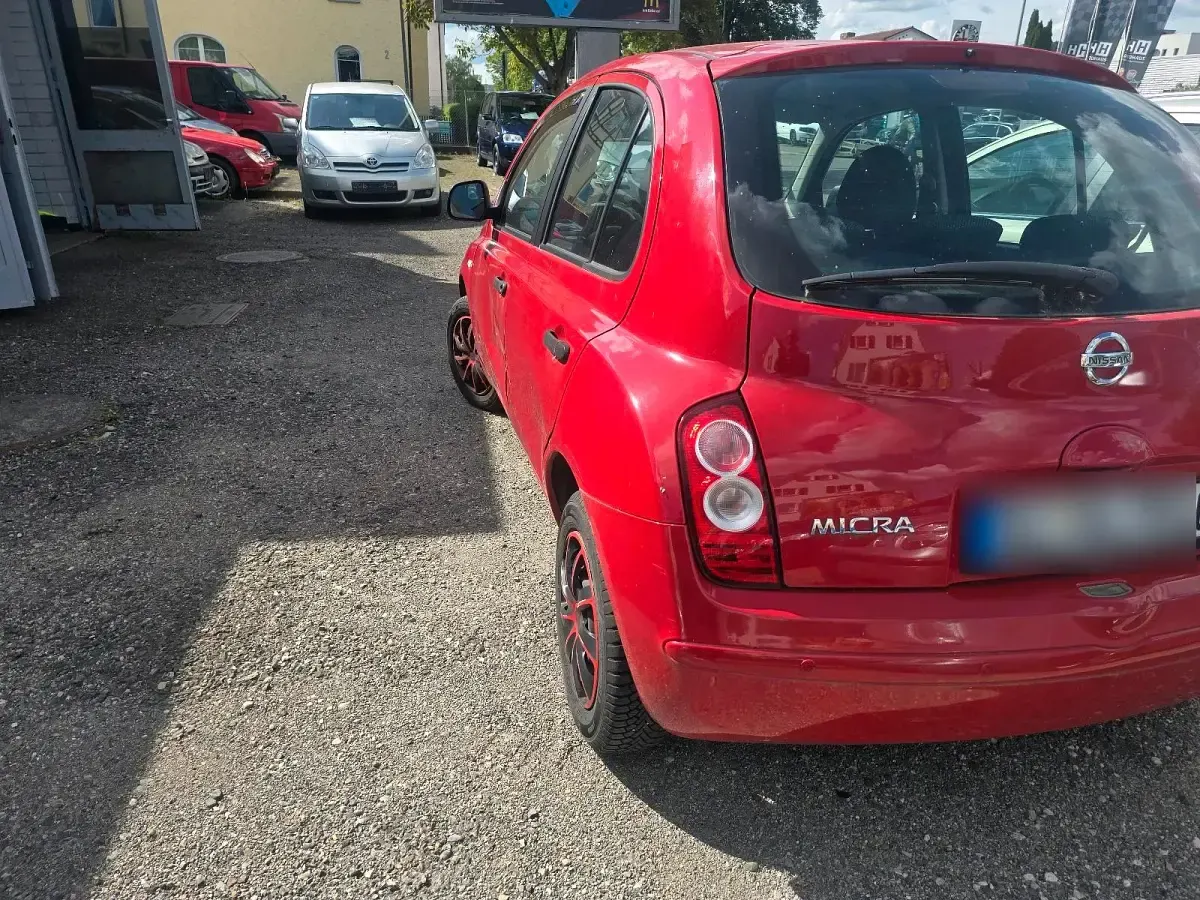Gebraucht Nissan Micra 65 PS (47 kW) 2010 Rot Kleinwagen