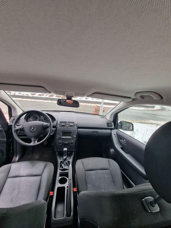 Gebraucht Mercedes A160 95 PS (69 kW) 2011 Schwarz Van / Kleinbus