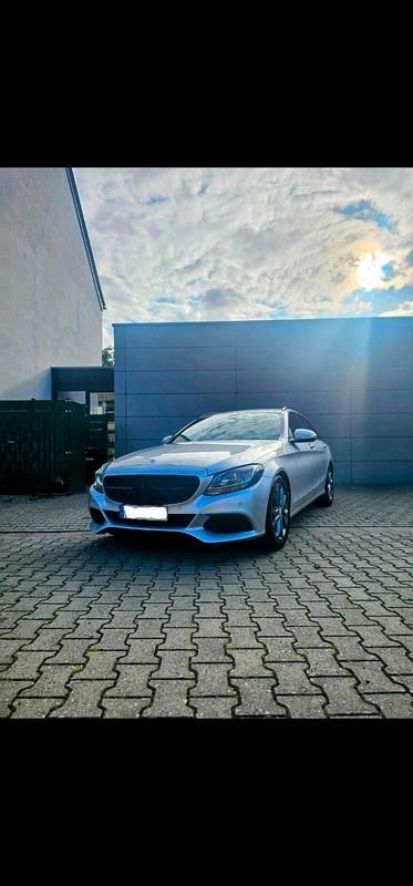 Silber Gebraucht 2015 Mercedes C200 Kombi | 9.000 € (Guter Preis) - Bild 1/4