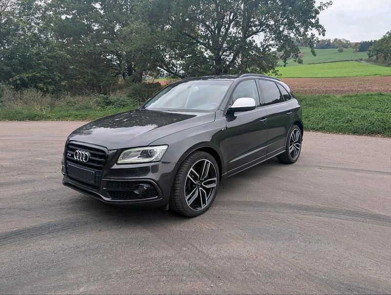 Grau Gebraucht 2015 Audi SQ5 SUV | 17.990 € (Superpreis) - Bild 1/4