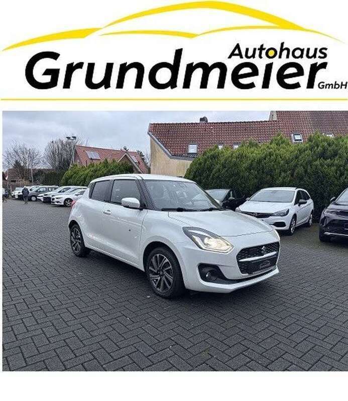 Pure white pearl metallic Gebraucht 2020 Suzuki Swift Comfort+ Kleinwagen | 14.950 € (Fairer Preis) - Bild 1/4