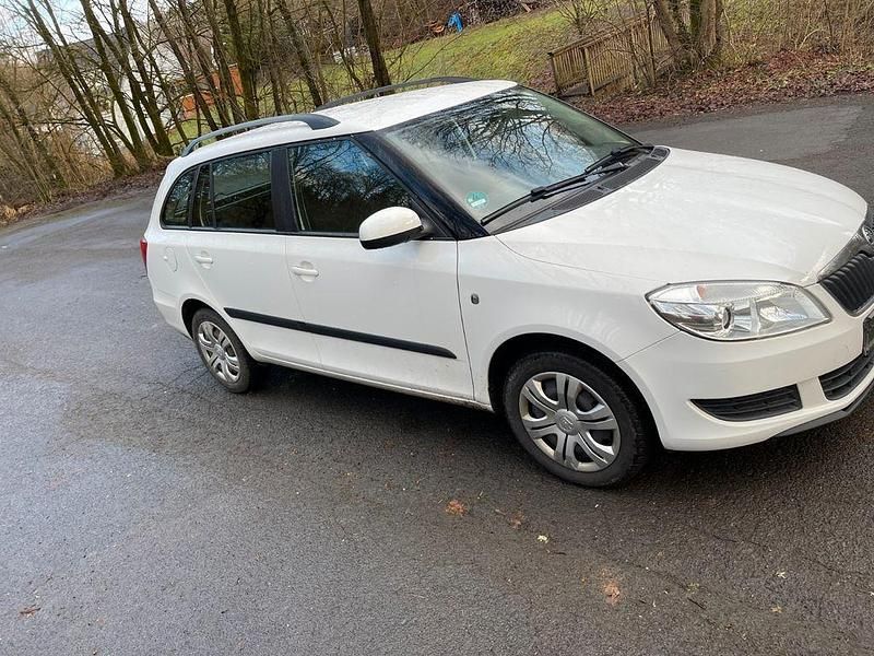 Gebraucht Skoda Fabia 90 PS (66 kW) 2013 Kombi