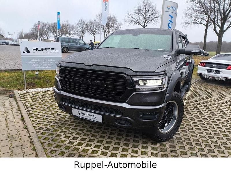 Gebraucht Dodge Ram 401 PS (294 kW) 2022 Grau Pickup