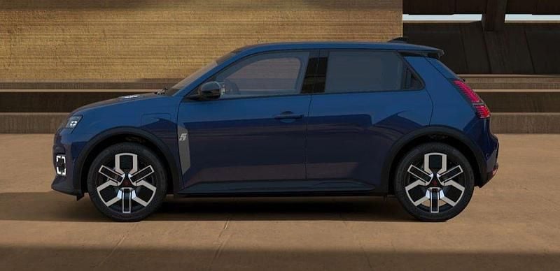 Neu Renault 5 E-Tech Komfort 110 kW (150 PS) 2026 Nachtblau Kleinwagen