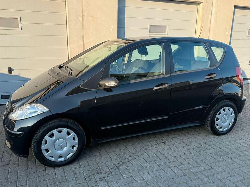 Gebraucht Mercedes A180 109 PS (80 kW) 2008 Schwarz Van / Kleinbus