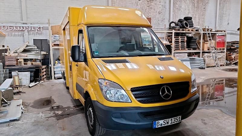 Gelb Gebraucht 2011 Mercedes Sprinter Van | 13.850 € (Fairer Preis) - Bild 1/4