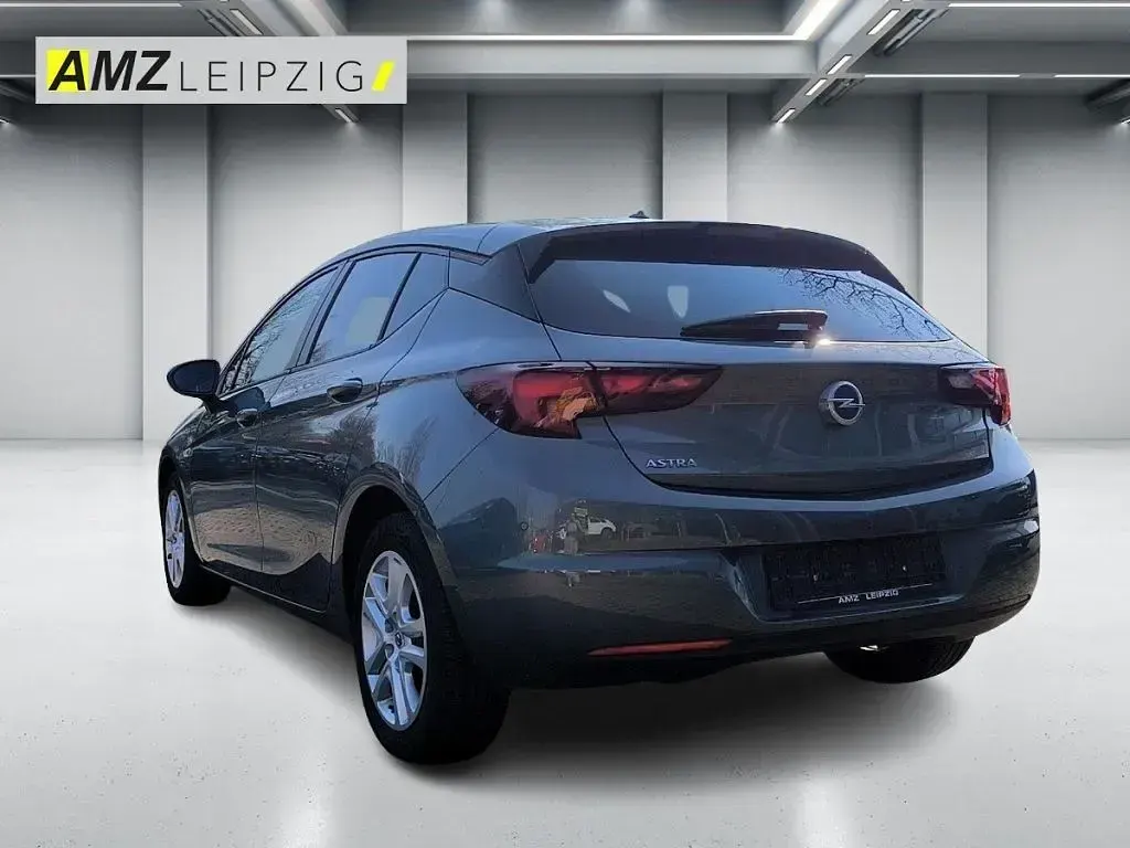 Gebraucht Opel Astra Edition 145 PS (106 kW) 2021 Quarz grau Limousine