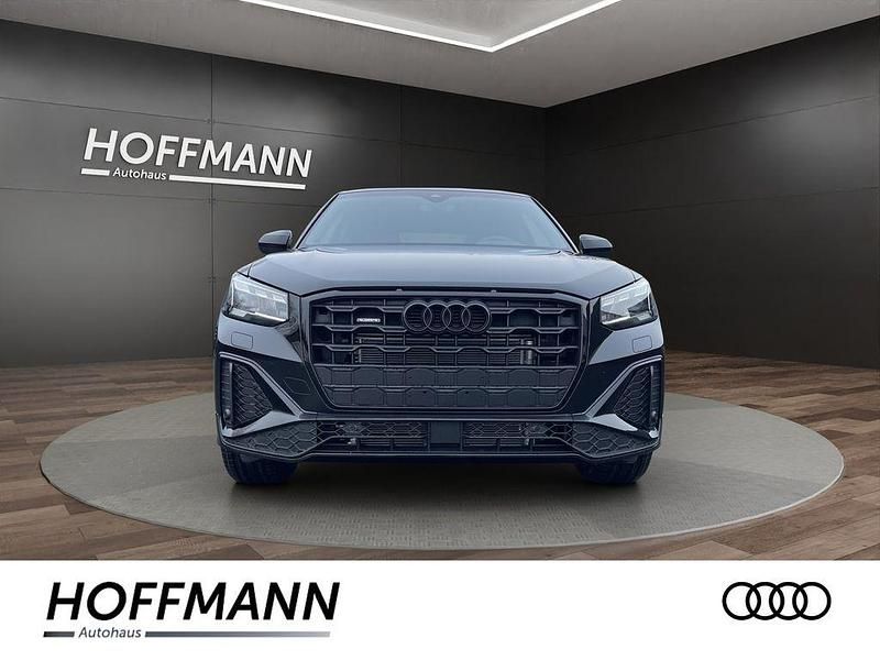 Neu Audi Q2 S-Line 190 PS (139 kW) 2026 Schwarz SUV