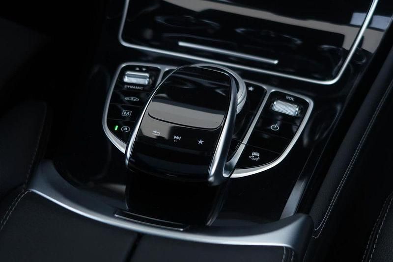 Gebraucht Mercedes GLC350 Premium Plus 258 PS (189 kW) 2017 Grau SUV