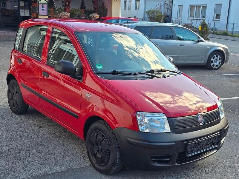 Gebraucht Fiat Panda Active 54 PS (39 kW) 2010 Rosso corsa/sfrontato/argilla/ Kleinwagen