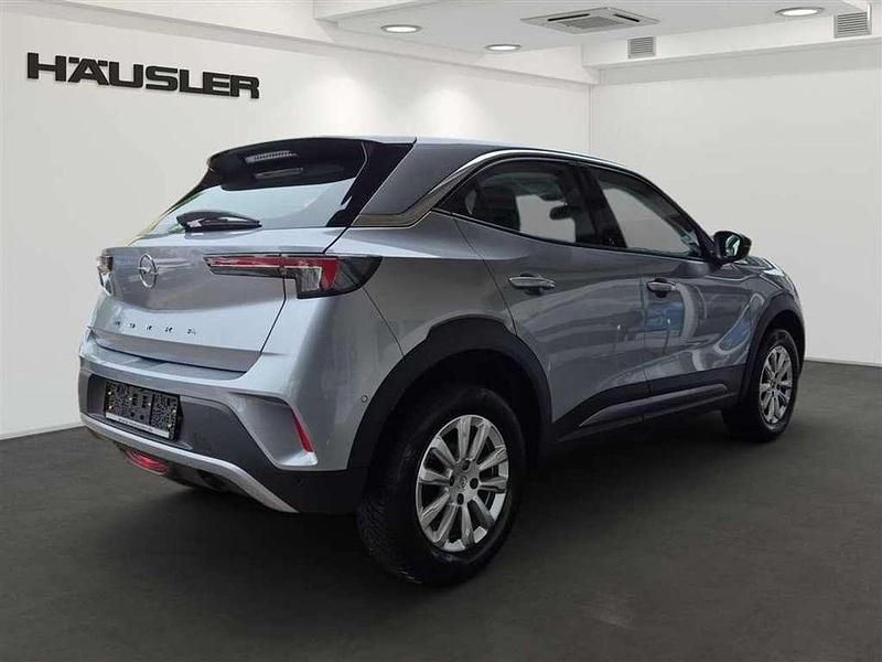 Gebraucht Opel Mokka 101 PS (74 kW) 2022 Kontrast grau/quarz silber SUV