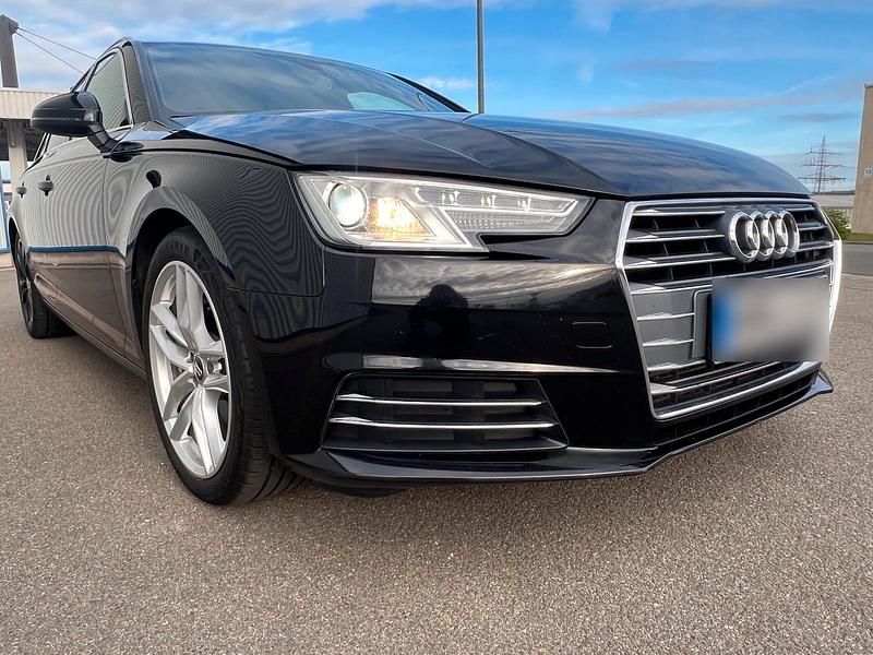 Gebraucht Audi A4 Sport 207 PS (152 kW) 2016 Schwarz Kombi