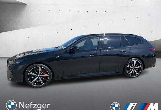 Neu BMW 540 Comfort Edition 303 PS (222 kW) 2025 Schwarz Kombi