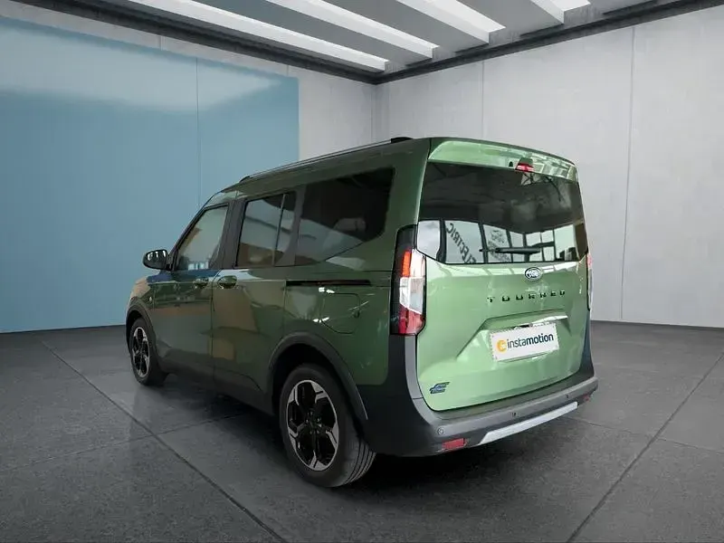 Neu Ford Tourneo Courier 100 kW (136 PS) 2025 Grün Van / Kleinbus