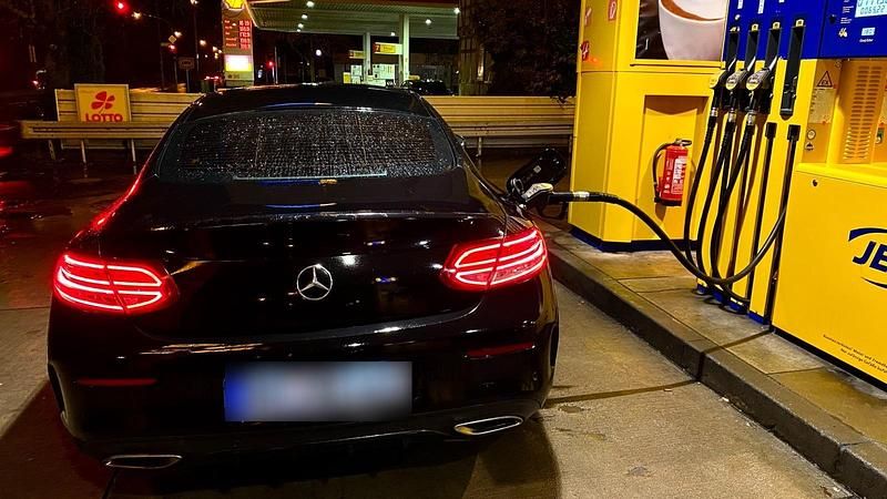 Gebraucht Mercedes C400 333 PS (244 kW) 2016 Schwarz Coupé