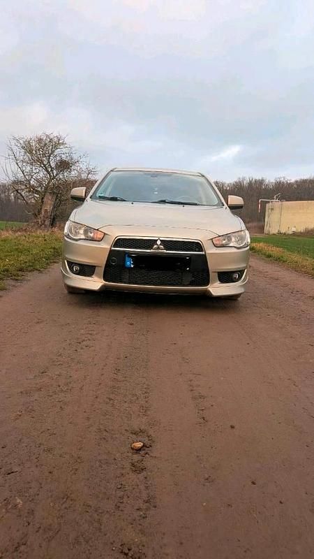 Usata Mitsubishi Lancer 140 CV (102 kW) 2008 Beige Berlina